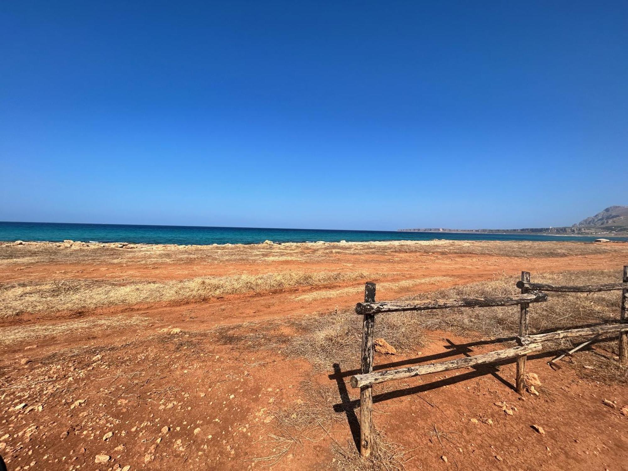 L'Oasi Una Pineta Sul Mare Custonaci Extérieur photo